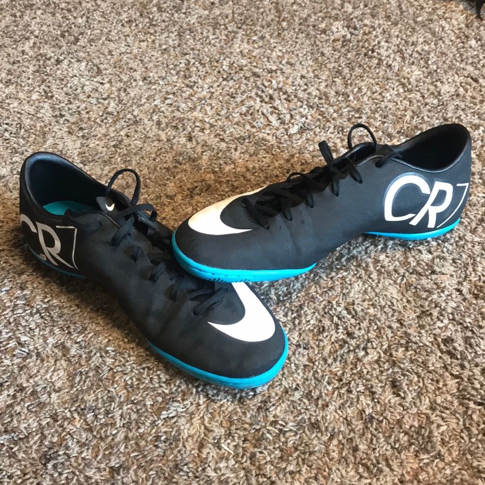Nike Ronaldo CR7 Mercurial Victory V Indoor Soccer